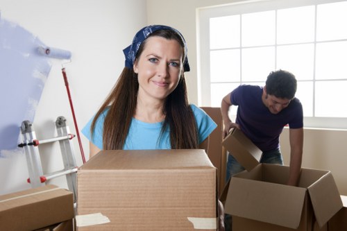 Lower Clapton moving service preparing for a residential relocation