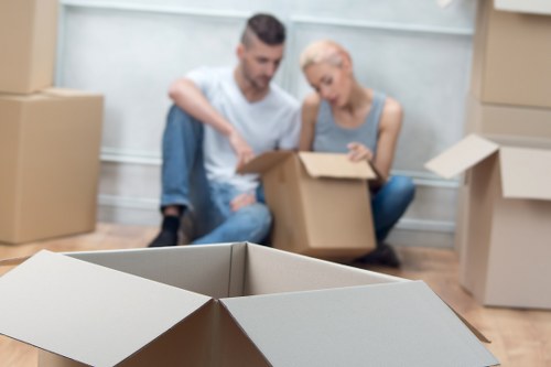 Local moving service supporting residential and commercial customers in Lower Clapton