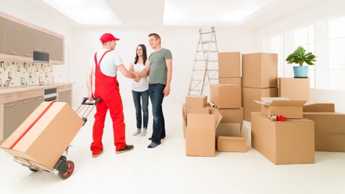 Preparation checklist for a Lower Clapton van removal