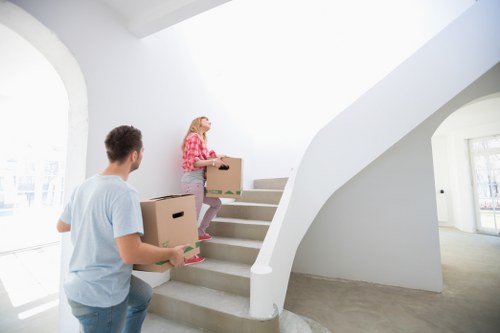 Local moving help near Lower Clapton streets and flats