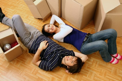 Local removal company support for bulky furniture and flat access